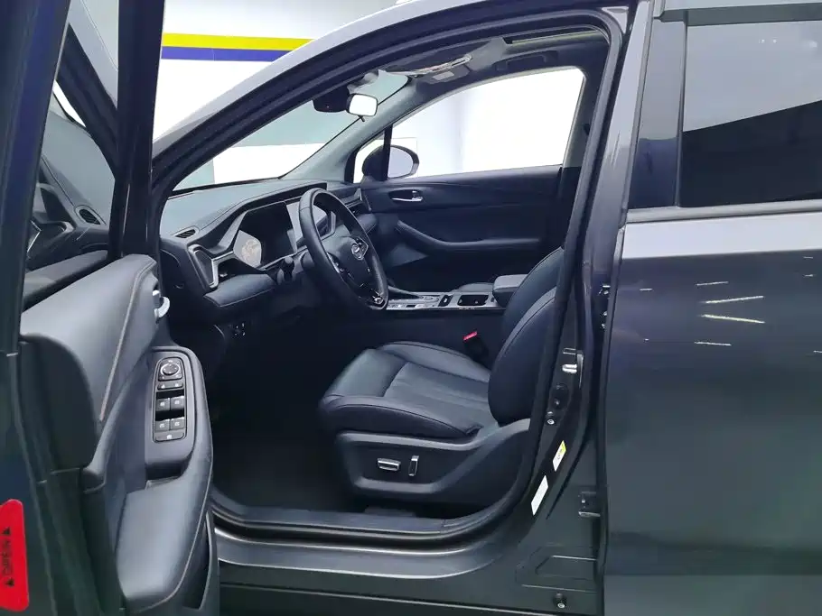 GAC Motor Trumpchi GS4 — миниатюра 9