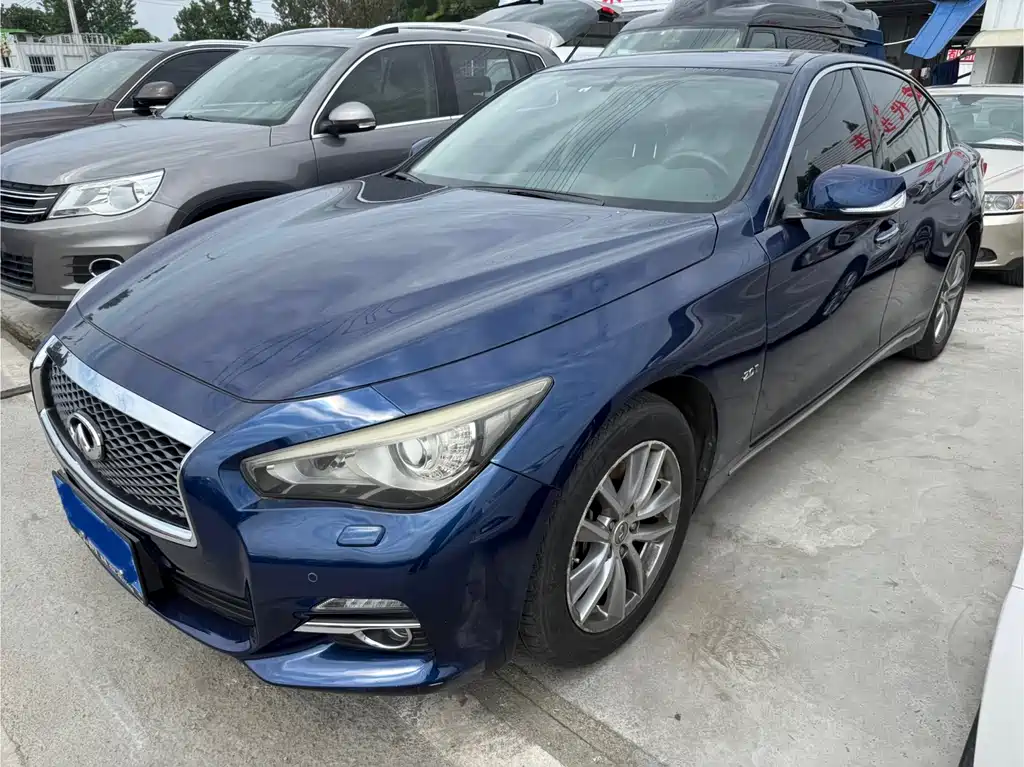 Infiniti Q50L 2017