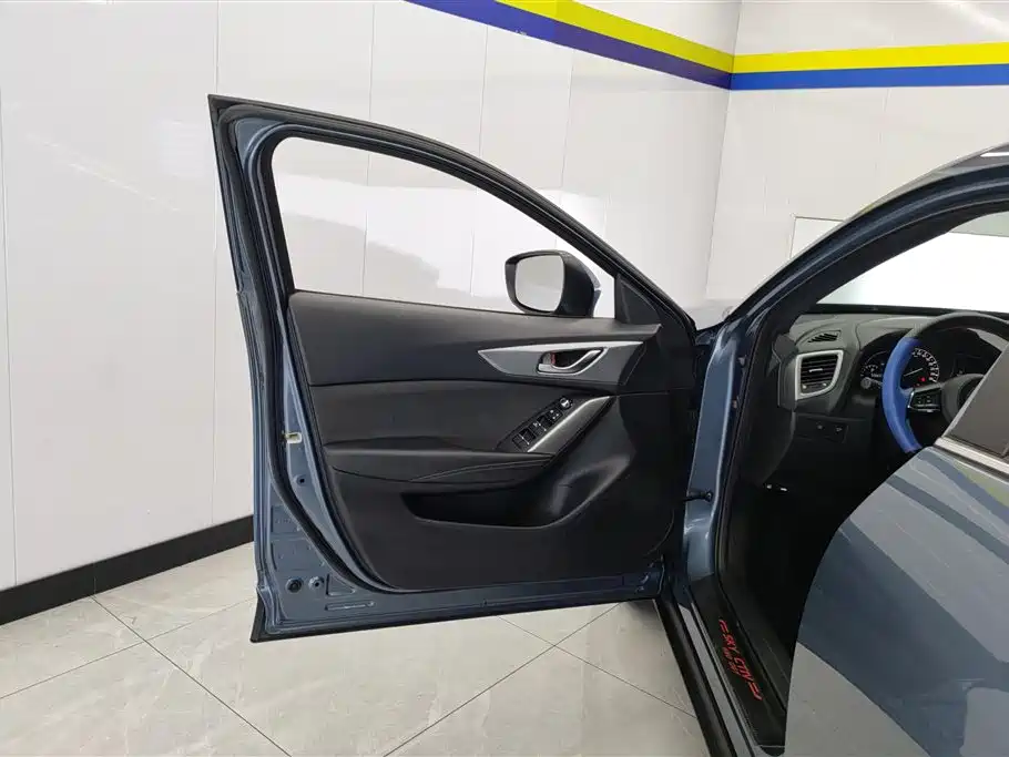 Mazda CX-4 2018 2.0L AT V