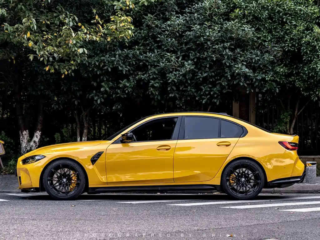 BMW M3 — миниатюра 3