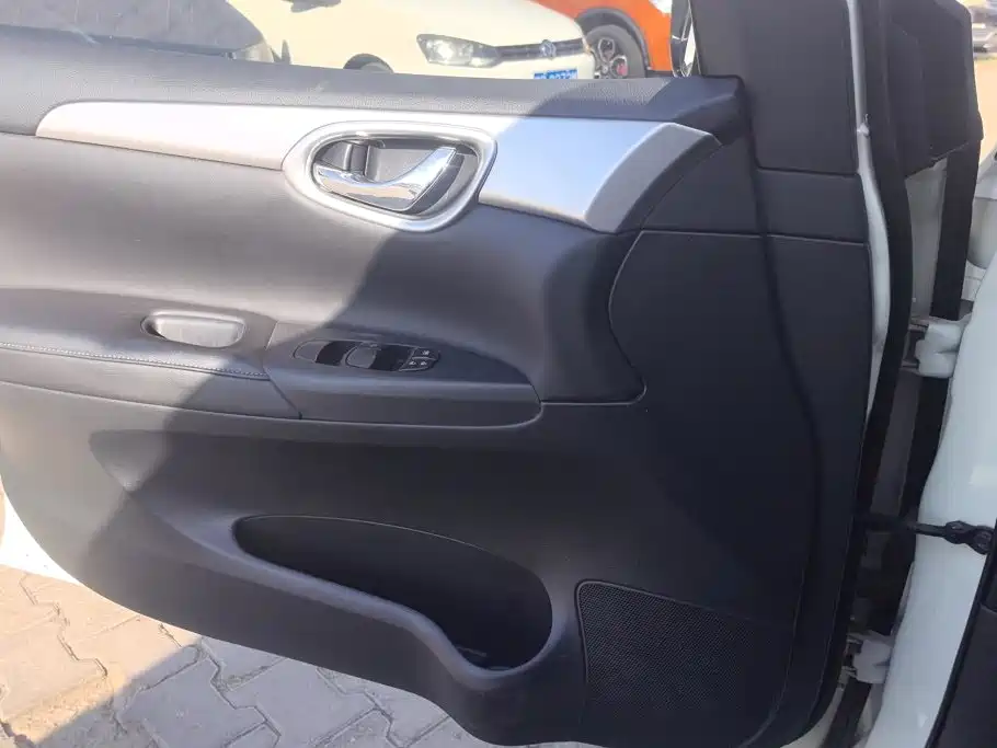 Nissan Sylphy — миниатюра 7