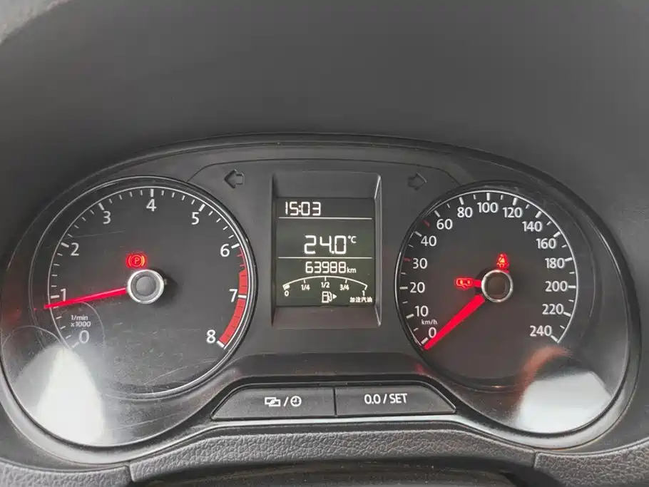 Volkswagen Polo — миниатюра 14
