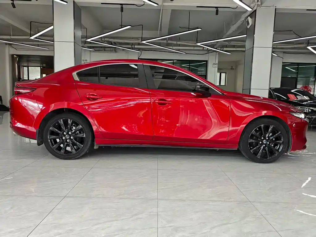 MAZDA  3 ANGKESAILA