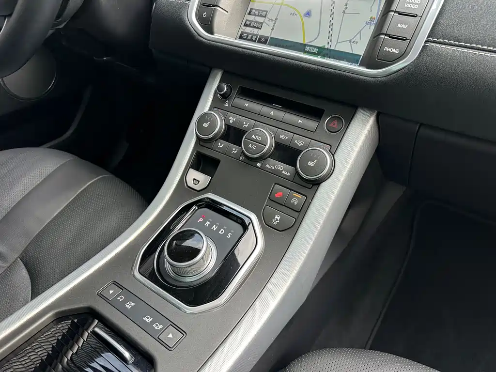 Land Rover Evoque (Import) — миниатюра 38