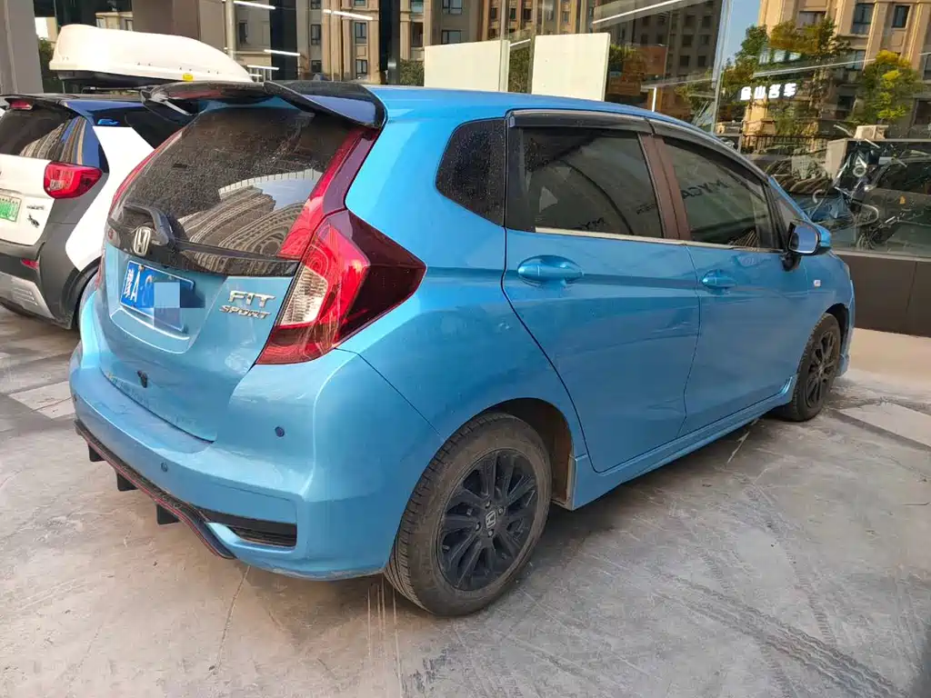 Honda Fit 2018 1.5L CVT +