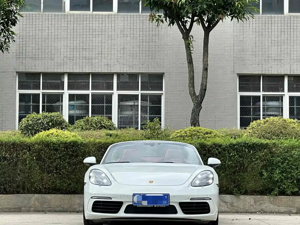 Porsche 718 2022 Boxster T 2.0T
