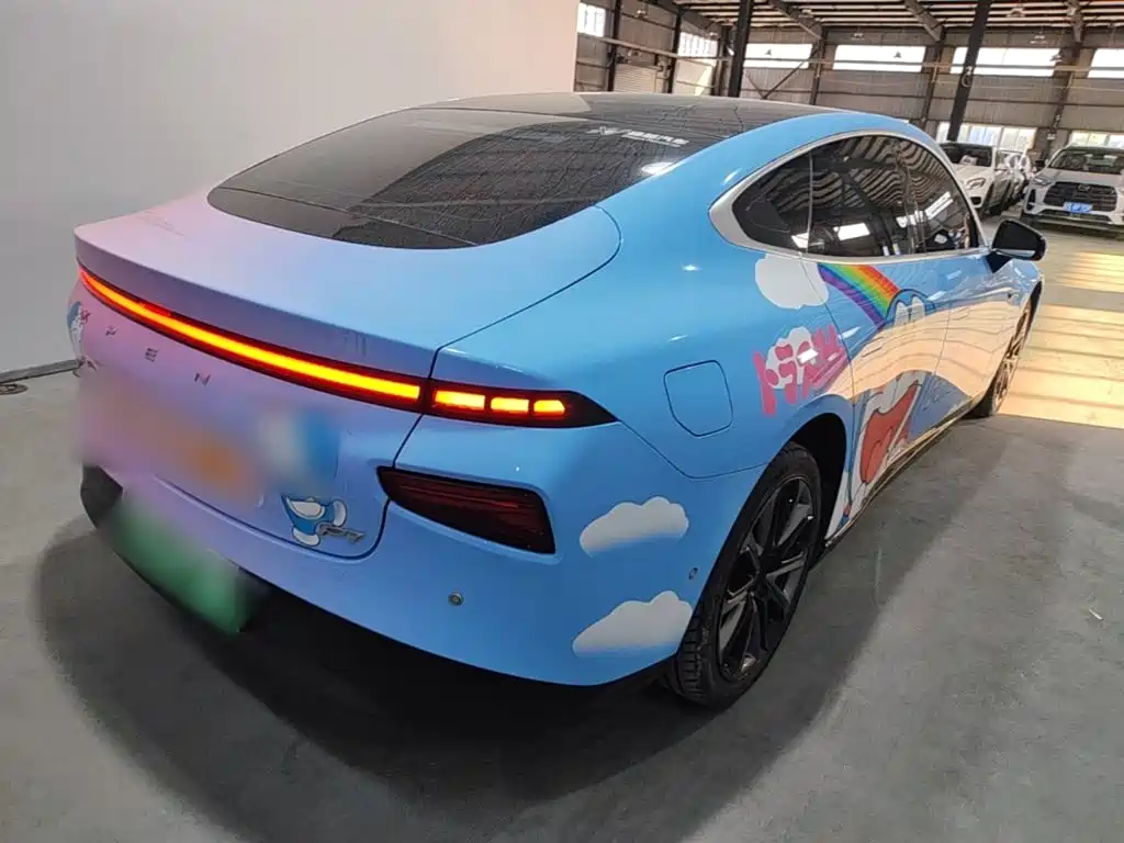 XPeng P7 — миниатюра 7