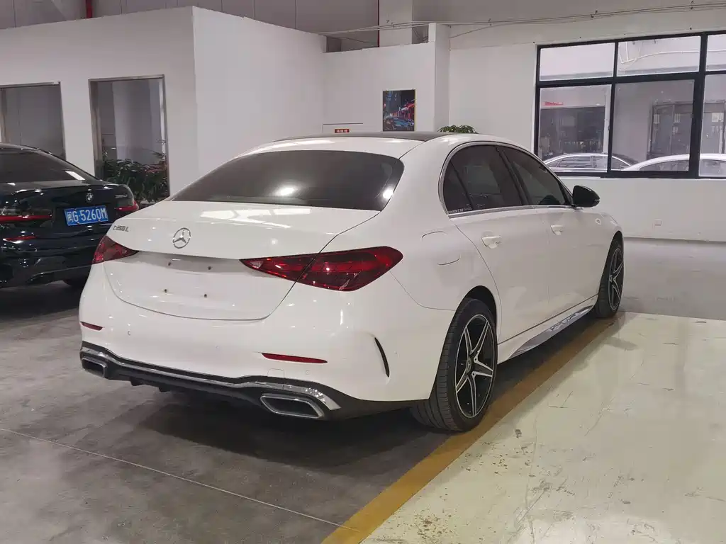 MERCEDES-BENZ C CLASS