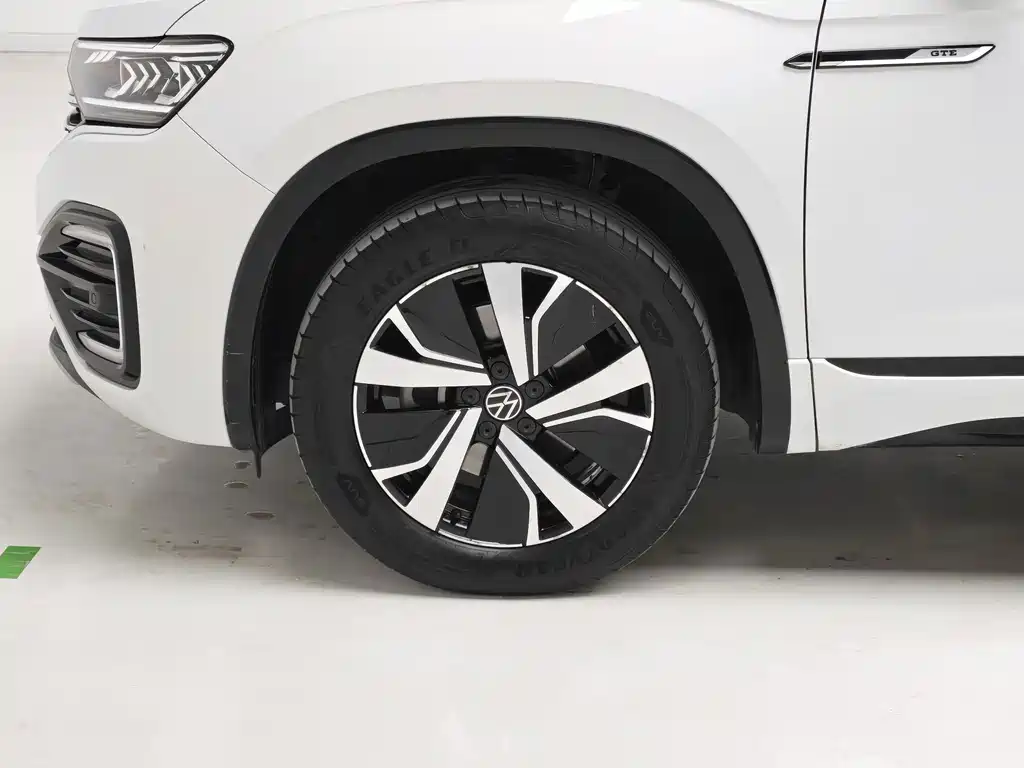 Volkswagen Tayron GTE — миниатюра 8