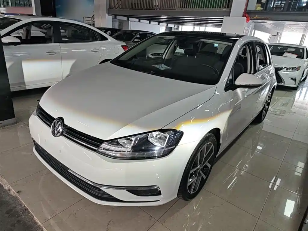 Volkswagen Golf 2020