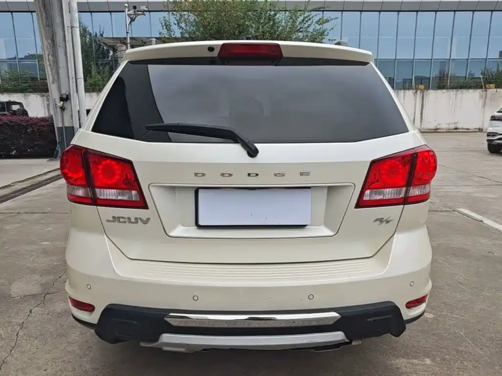 Dodge Journey — миниатюра 6