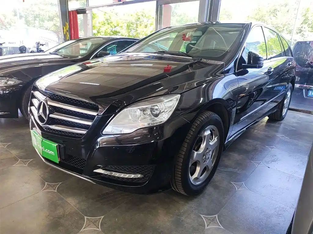 Mercedes-Benz R-Class 2015