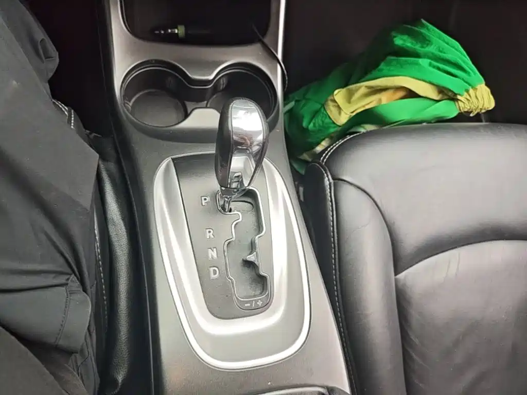 Dodge Journey — миниатюра 14