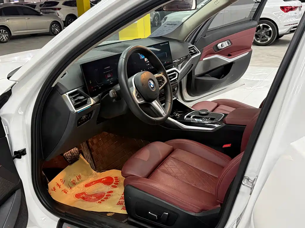 BMW i3 — миниатюра 8