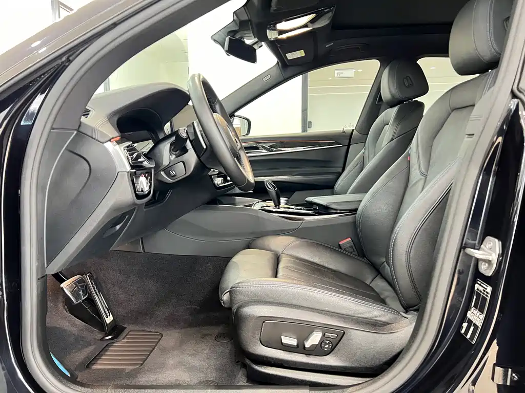 BMW 6 Series GT — миниатюра 13