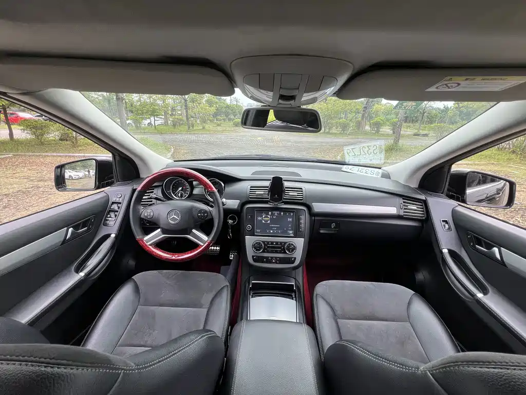 Mercedes-Benz R-Class — миниатюра 16