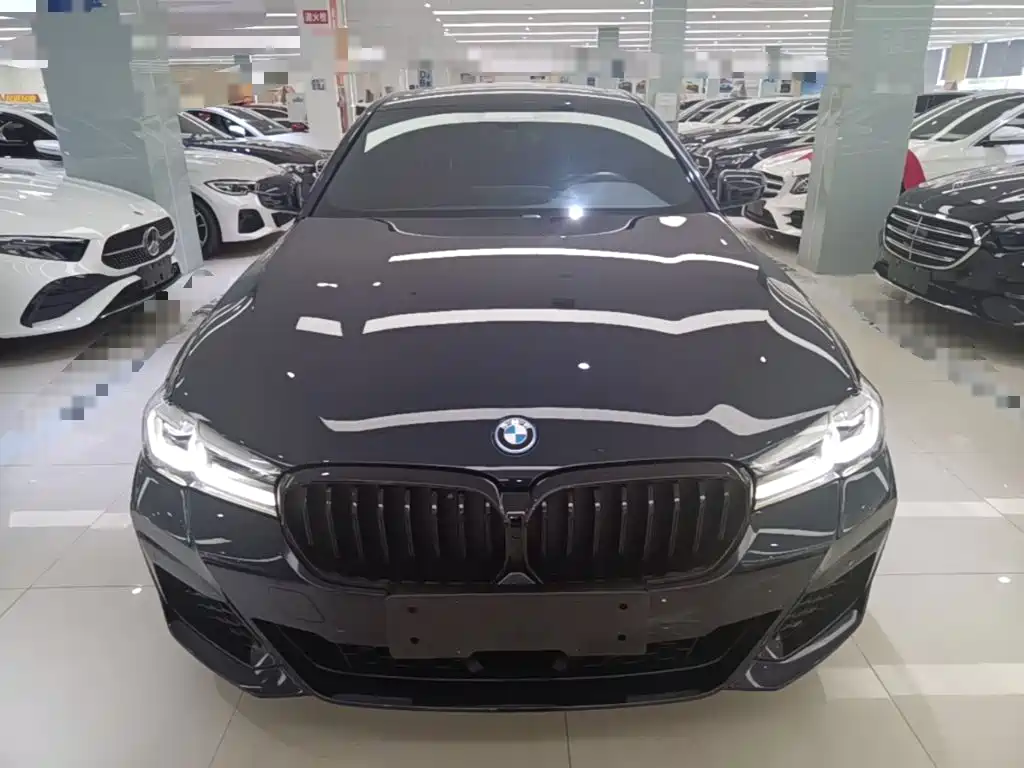 BMW 5 Series 5 2022 535Le M Sport