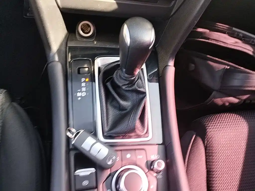 Mazda 3 Axela — миниатюра 14