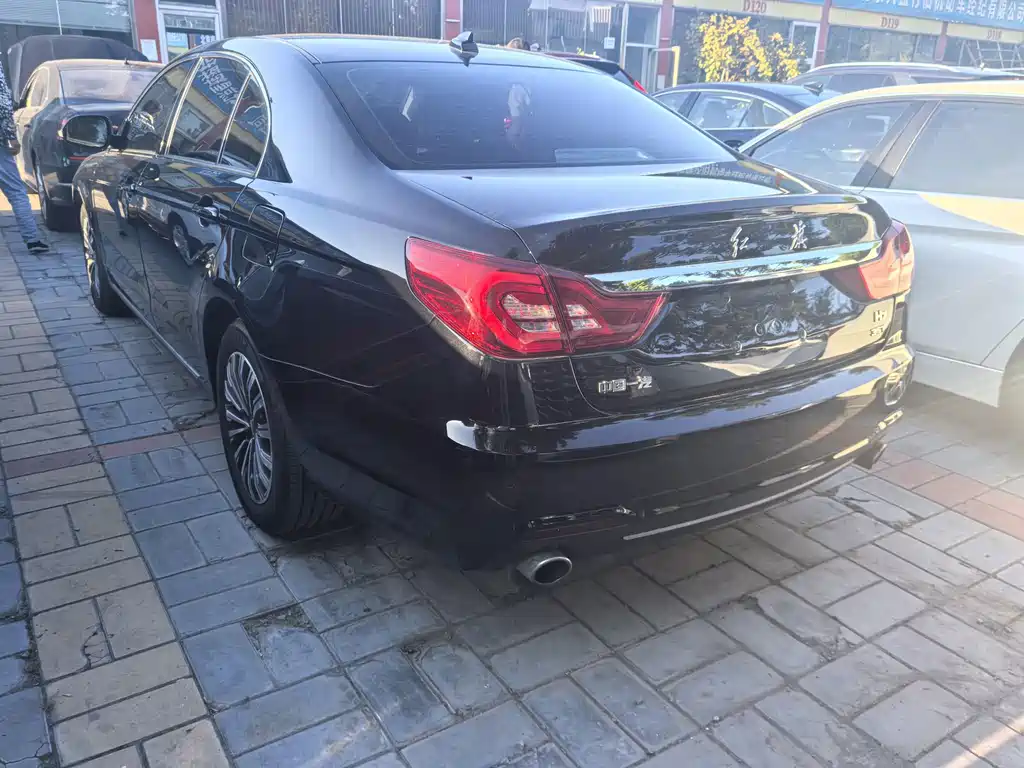 Hongqi Hongqi H7 — миниатюра 3
