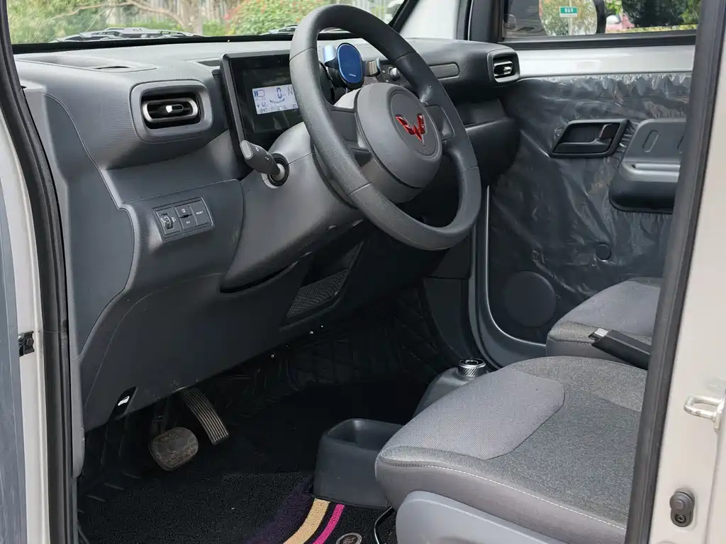 Wuling Zhiguang EV — миниатюра 9