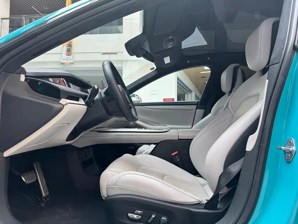 XIAOMI CAR XIAOMI SU7