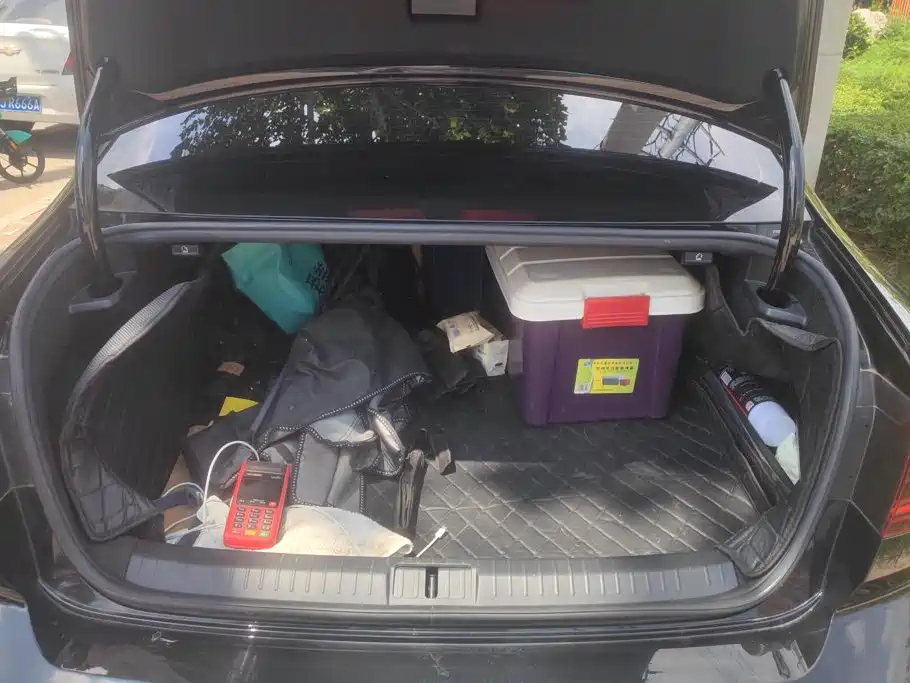 Volkswagen 迈腾 PHEV — миниатюра 4