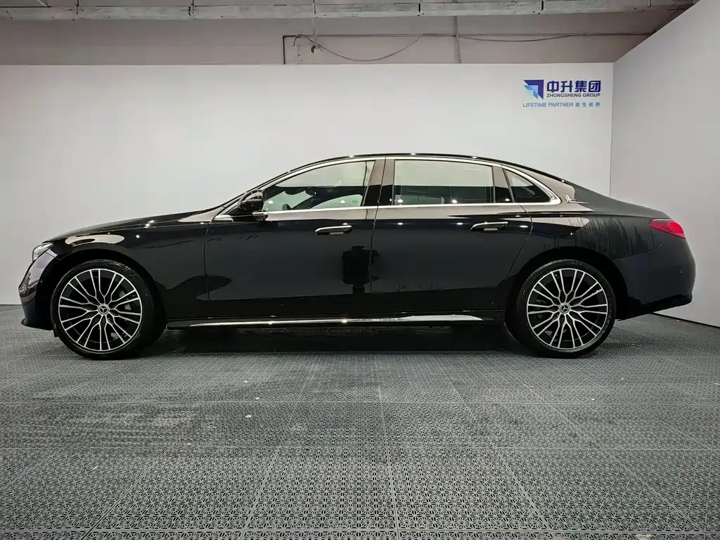 Mercedes-Benz E-Class E 2025 E 300 L Luxury