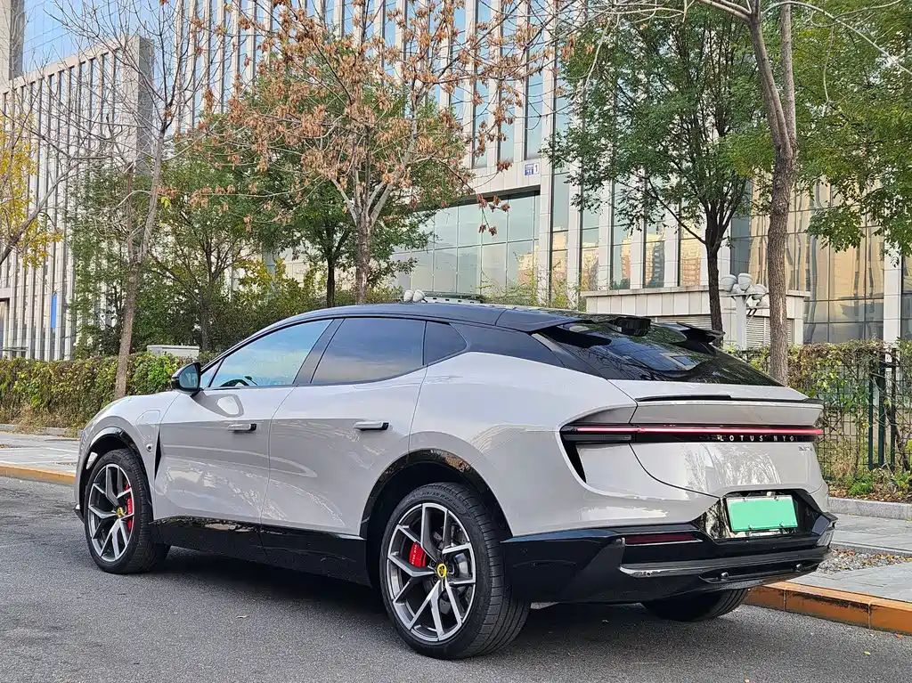 LOTUS SPORTS CAR ELETRE