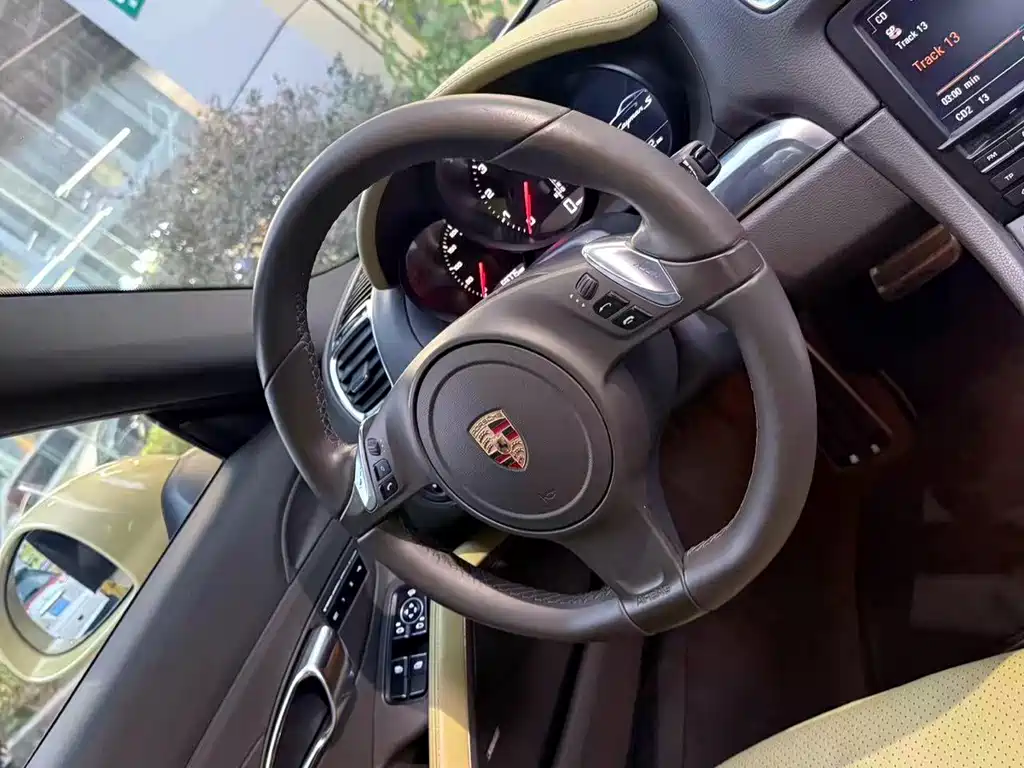Porsche Cayman — миниатюра 8