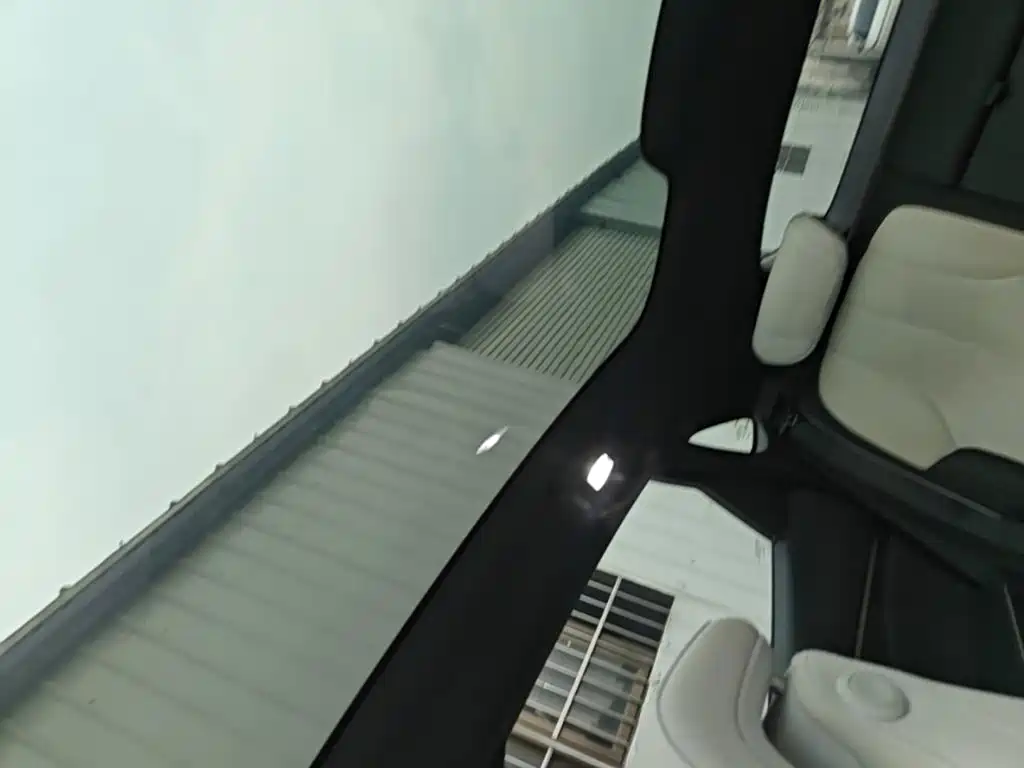 Buick E4 — миниатюра 18