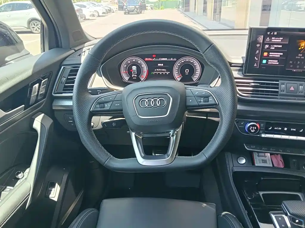 Audi Q5L — миниатюра 5