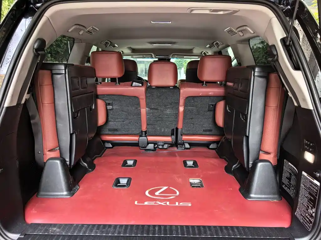 Lexus LX — миниатюра 11