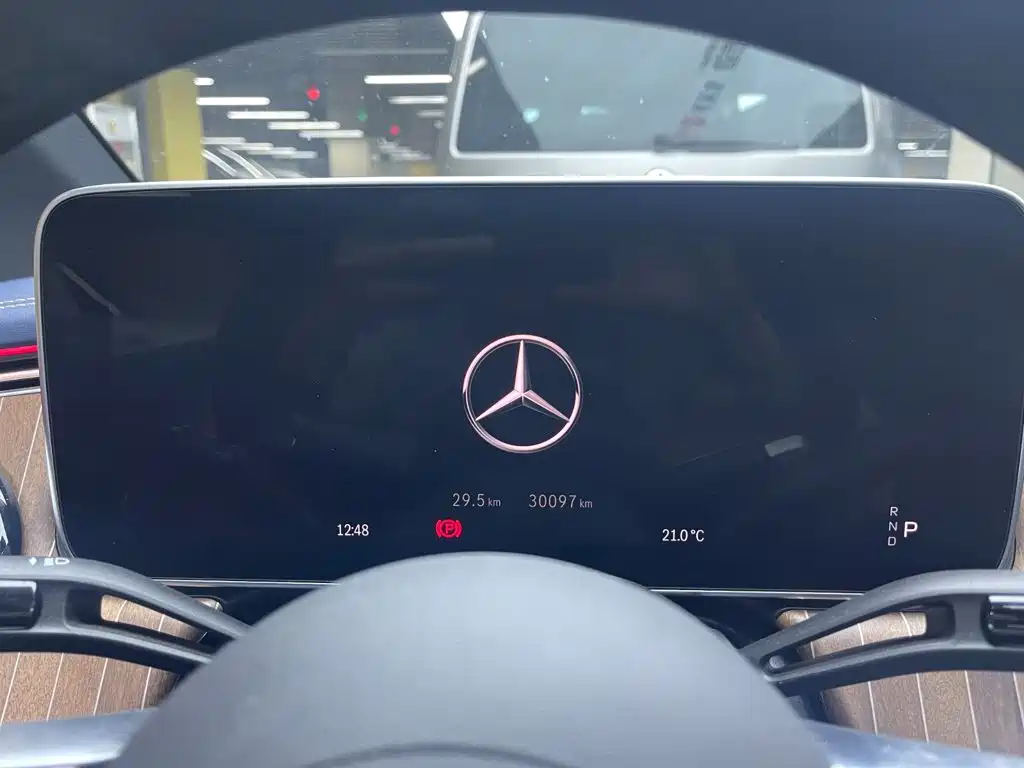 Mercedes-Benz EQE — миниатюра 10
