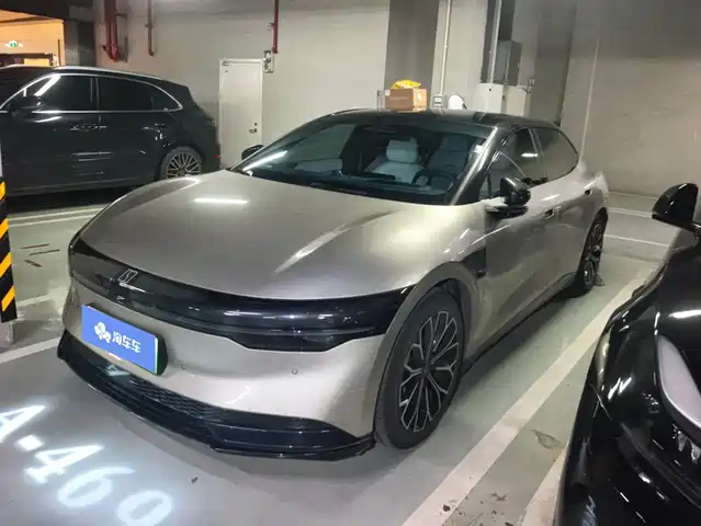 Zeekr 007