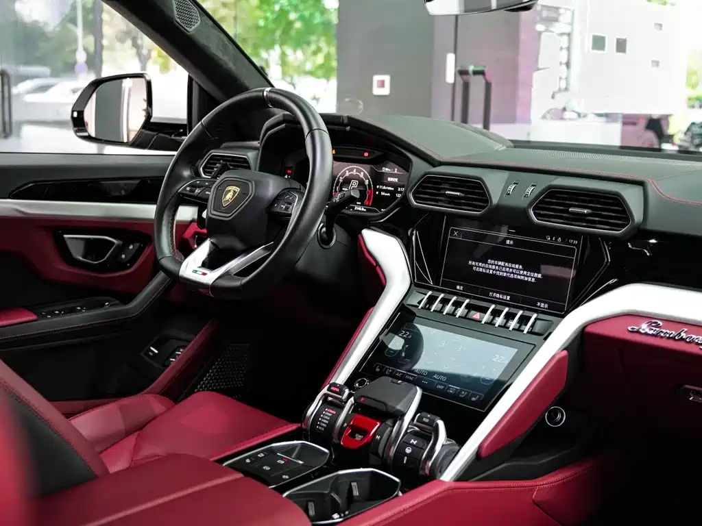 Lamborghini Urus 2023 4.0T V8 S
