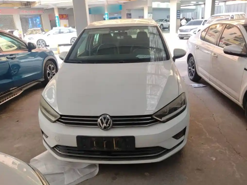 Volkswagen Golf Sportsvan — миниатюра 23