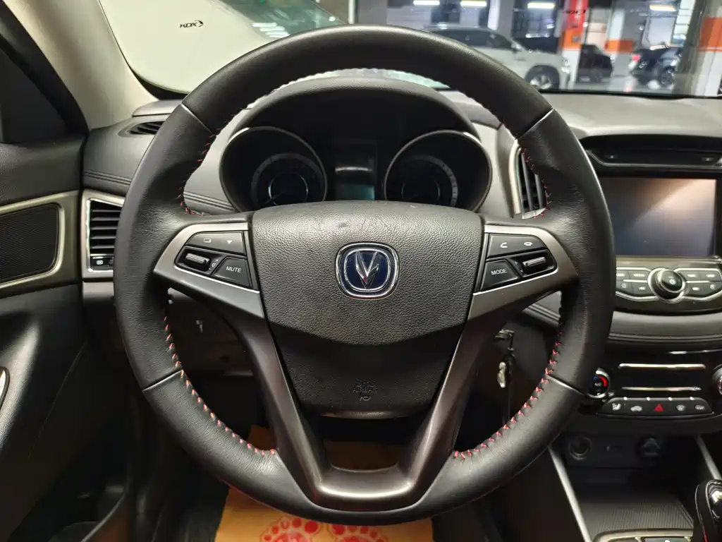Changan Eado XT — миниатюра 12