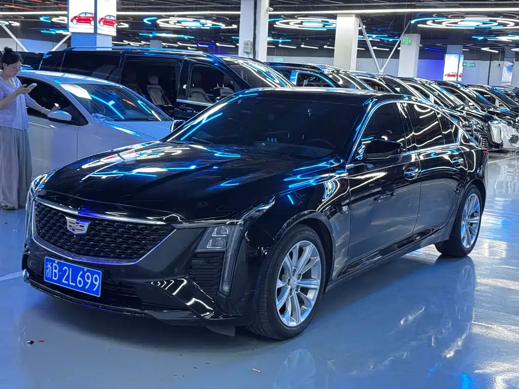 Cadillac CT5 2024