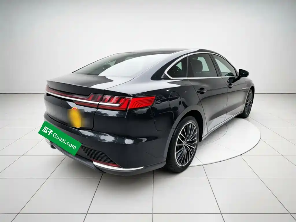 BYD Han — миниатюра 6