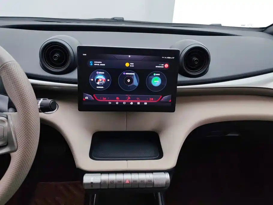 BYD Dolphin — миниатюра 13