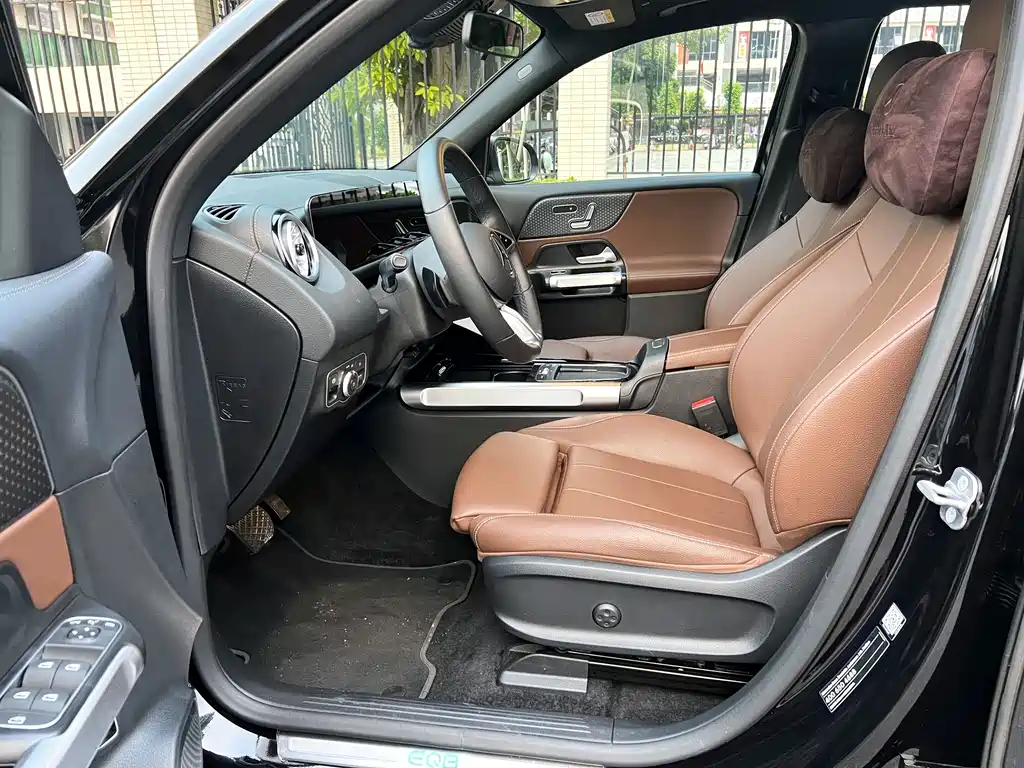Mercedes-Benz EQB — миниатюра 9