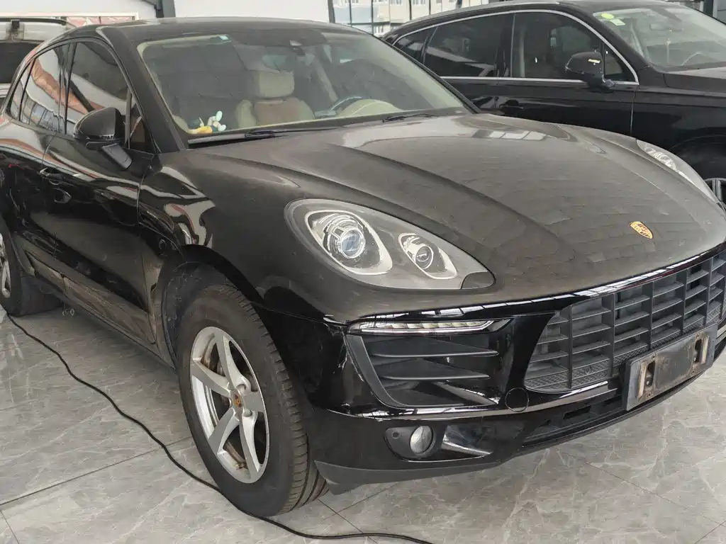 Porsche Macan 2016