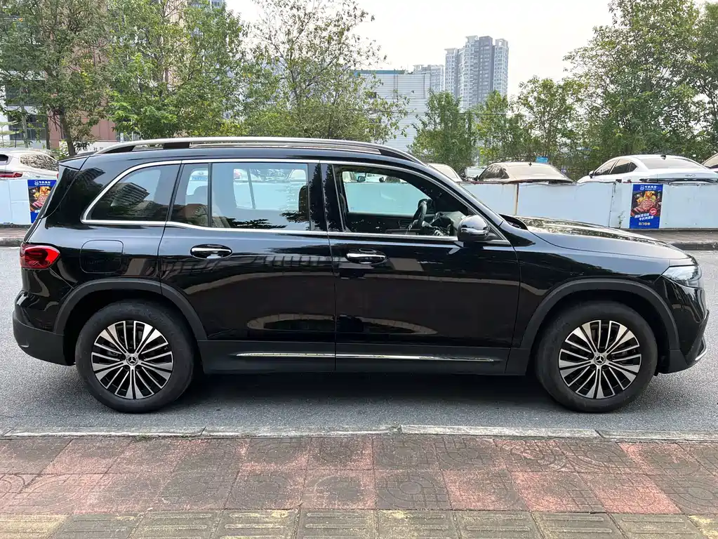 Mercedes-Benz EQB — миниатюра 4