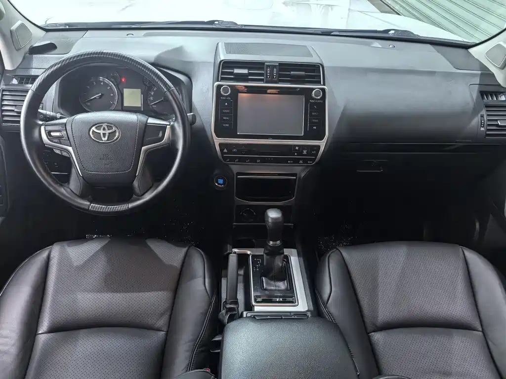Toyota Land Cruiser Prado 2018 3.5L AT SX