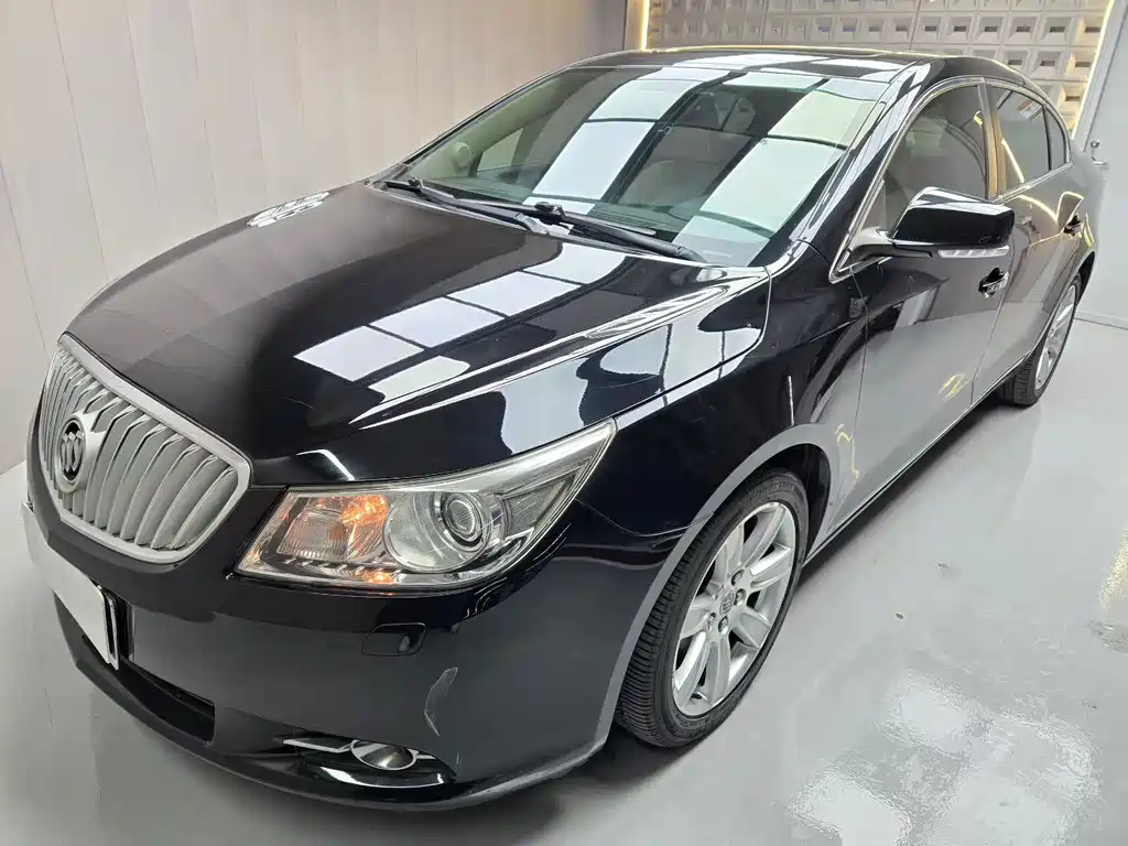 Buick LaCrosse 2012