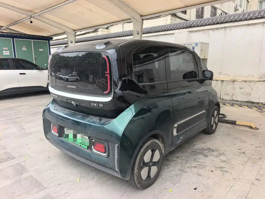 Baojun KiWi EV — миниатюра 4