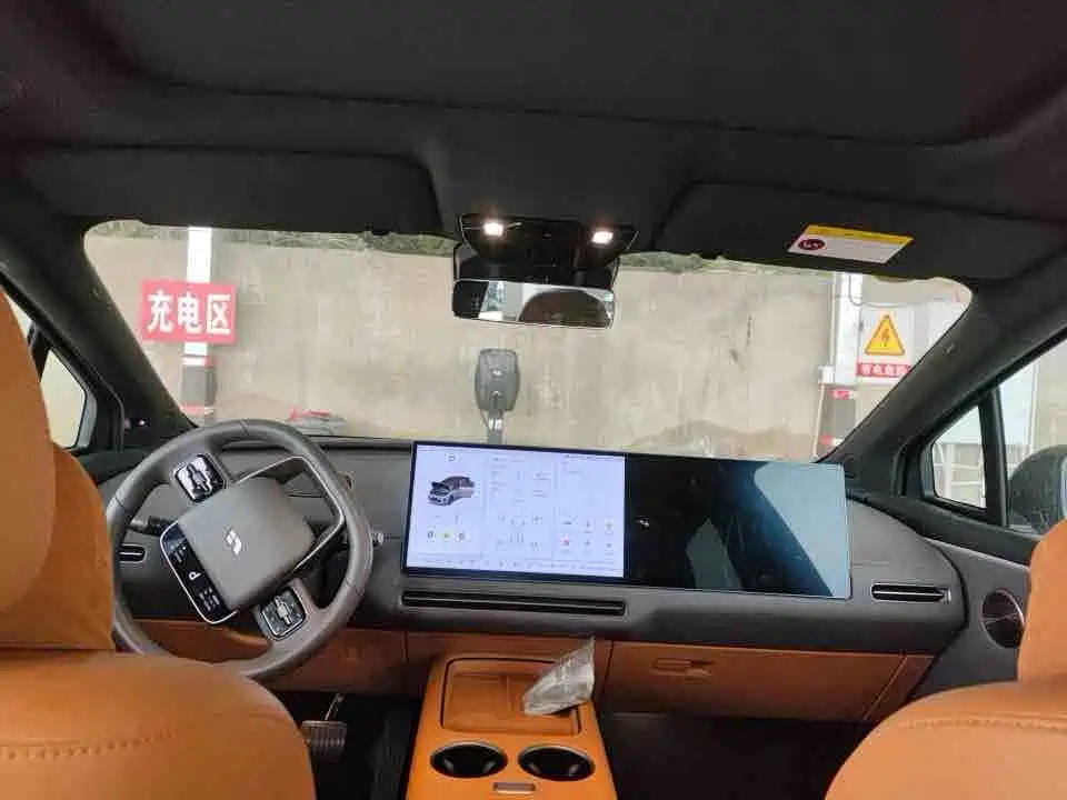 Li Auto Li i8 — миниатюра 5