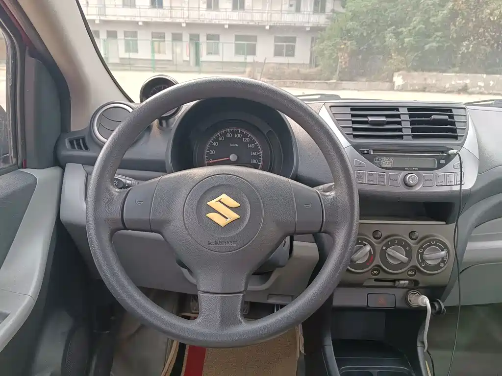 Suzuki Alto — миниатюра 11