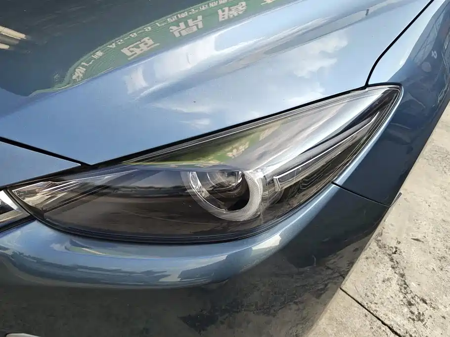 Mazda 3 Axela — миниатюра 5