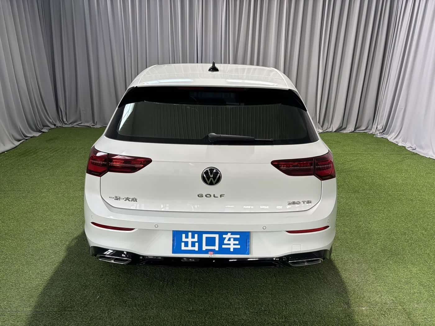 Volkswagen Golf 1.4 л 2022 г. Белый, пробег 35000 км